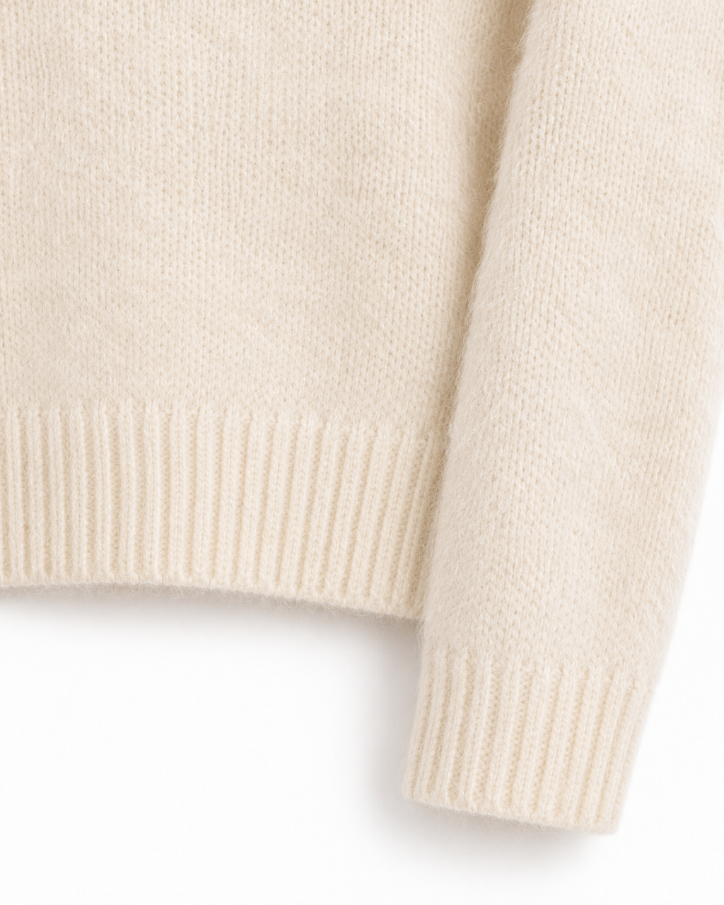 Detachable Accessory Detail Cropped Sweater – cuff hem detail