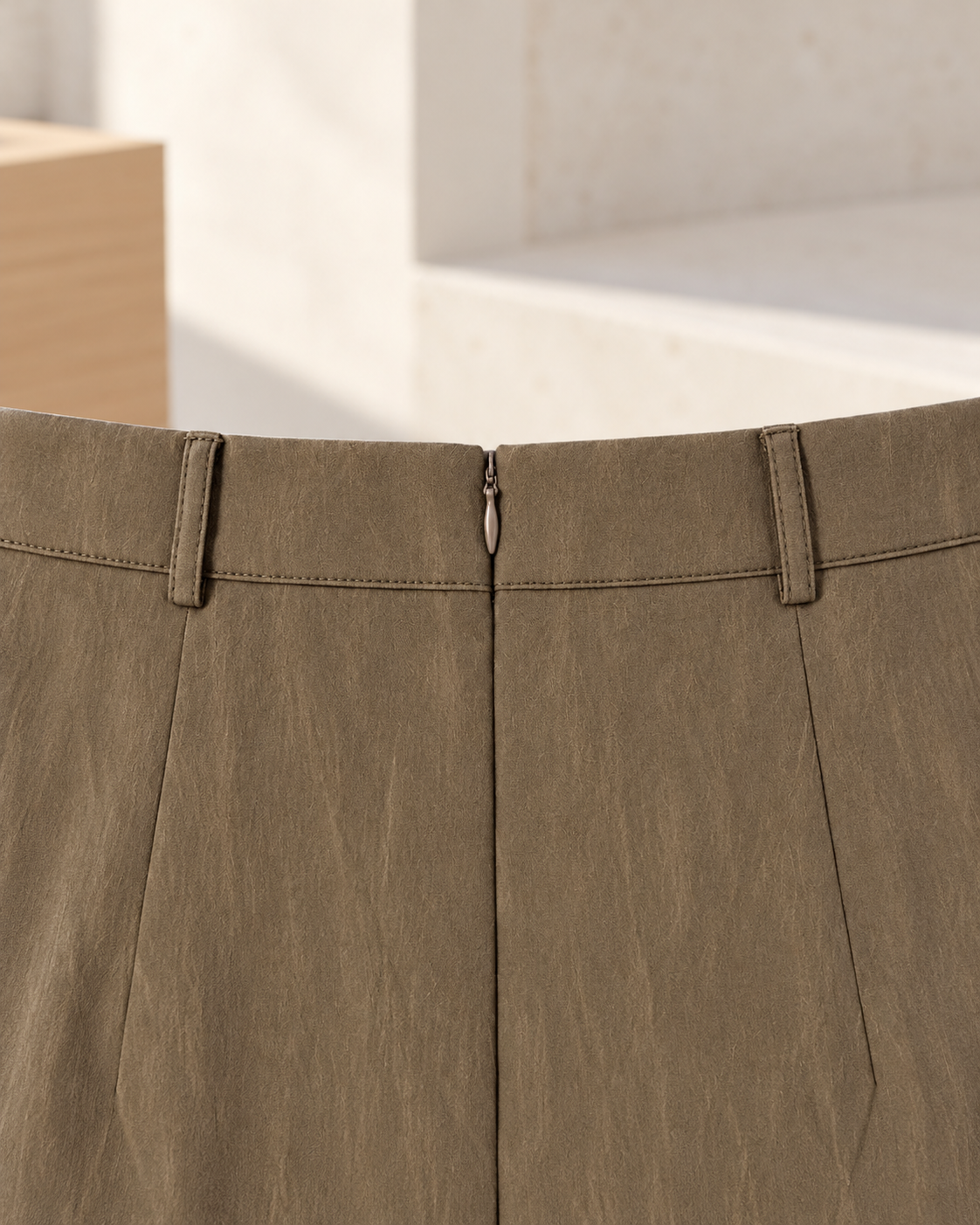 Essential Pencil Skirt – rear zipper detail