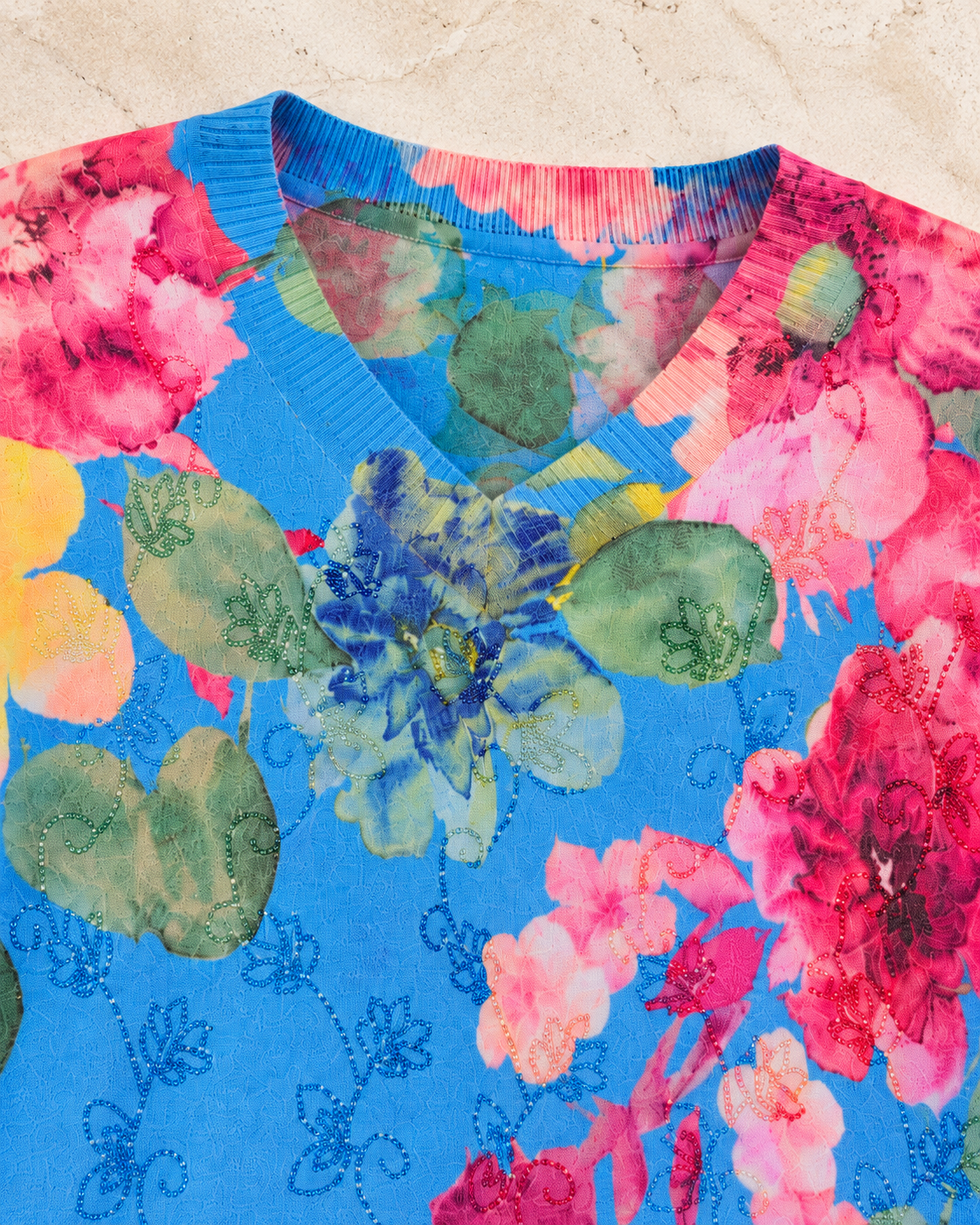 Floral Romance Top – v neck detail