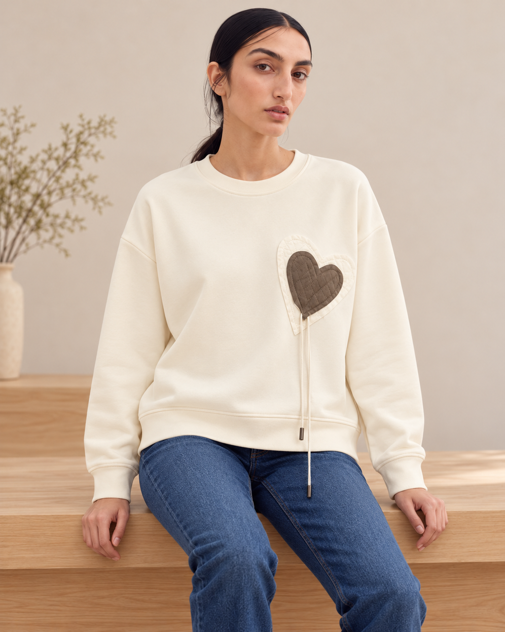 Heart Patch Sweatshirt – model close