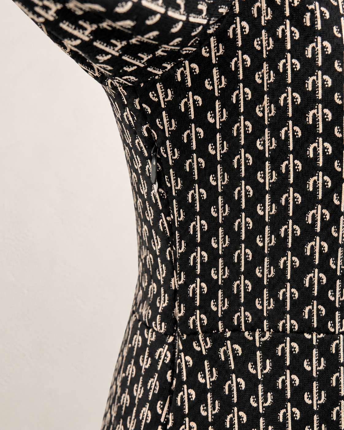 Paisley Wrap Midi Dress – small motif zip detail