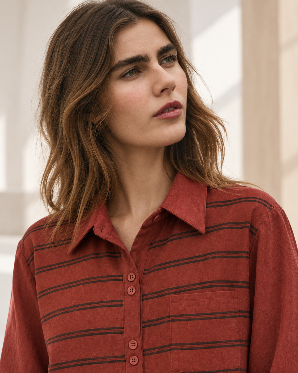 Regular Suede Asymmetrical Striped Shirt – closer model