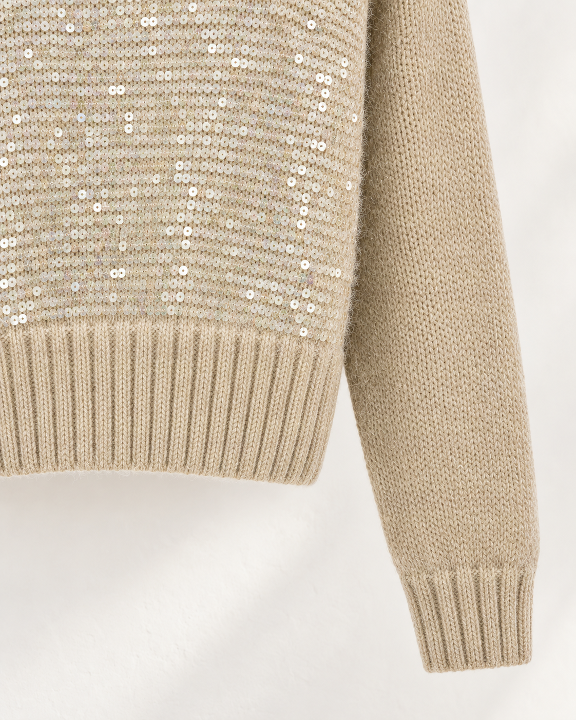 Sequin Embellished Cropped Knit Sweater – hem cuff detail